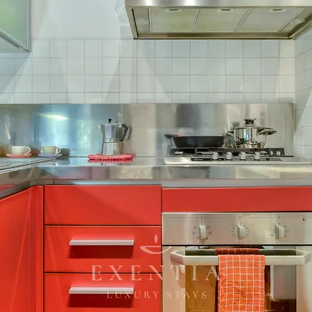 Piazza Navona Spacious Apartment, Campo De' Fiori Apartment Rome